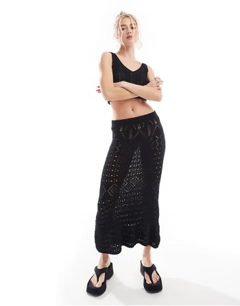 crochet crop top & maxi skirt set in black