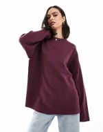 oversized long sve waffle t-shirt in burgundy