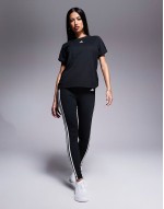Training Train Essentials t-shirt in black