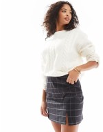 notch front tailored skirt in dark grey melange with windowpane check