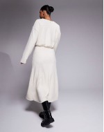 fluffy long sve blouson midi dress in cream