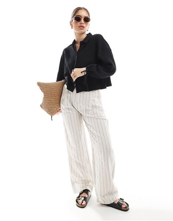 cropped textured shirt